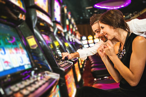 Diamond Empire table games: blackjack, roulette, baccarat, Dragon Tiger, Sic Bo on asian bookie